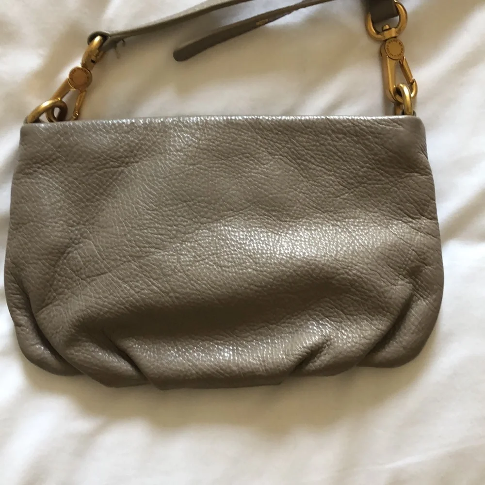 Marc By Marc Jacobs Gray Leather Crossbody Bag - Picture 3 of 3